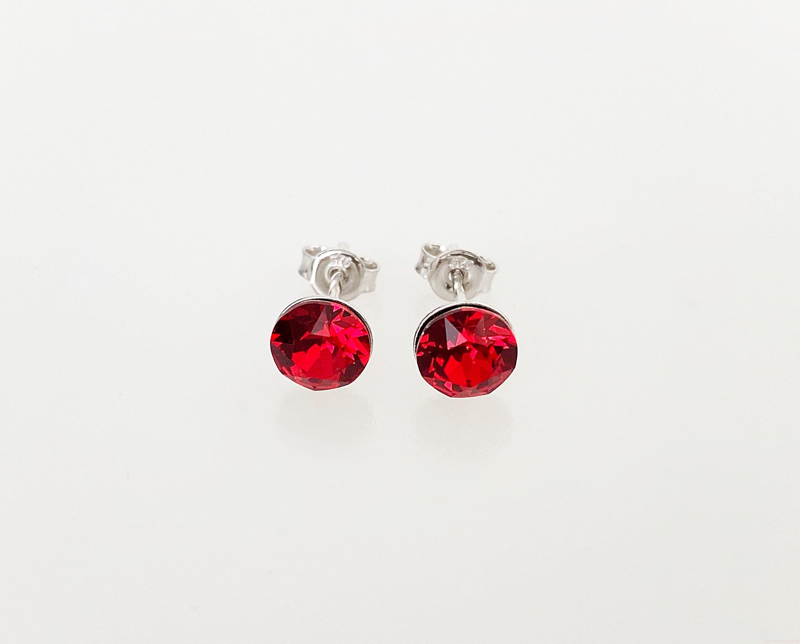 IMG_4489 Cercei din argint 925 rodiat, marcat, cu Swarovski, model Chaton, culoare Scarlet, dimensiune cristale 6 mm. poza 1