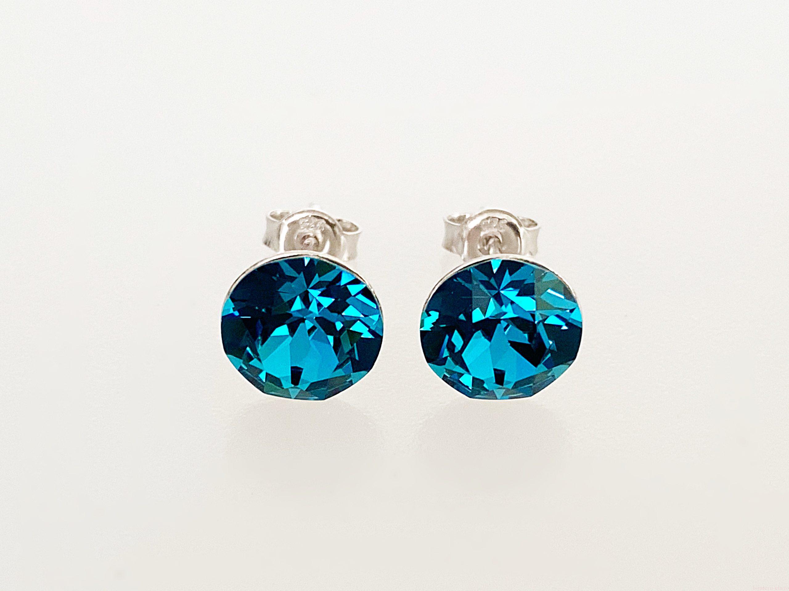 IMG_4682 Cercei din argint 925 rodiat, marcat, cu Swarovski, model Chaton, culoare Indicolite, dimensiune cristale 8 mm. poza 1